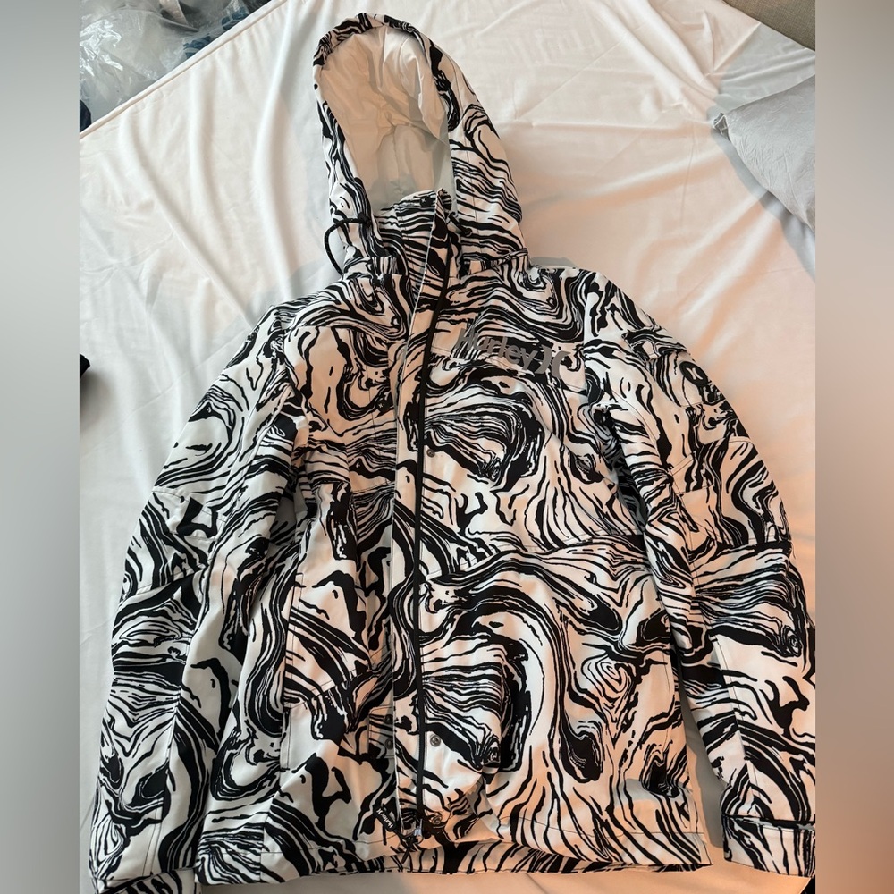 Hurley Black and White Ski Jacket